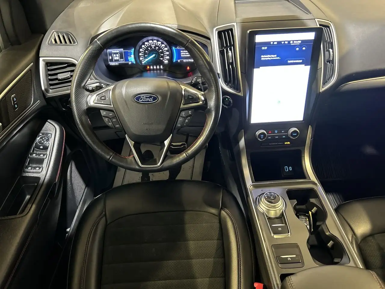 Ford Edge снимка Ford Edge