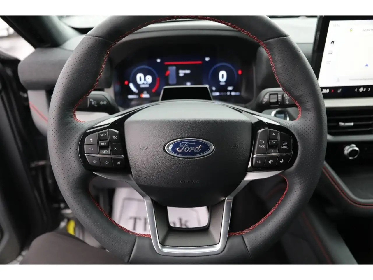 Ford Explorer снимка Ford Explorer