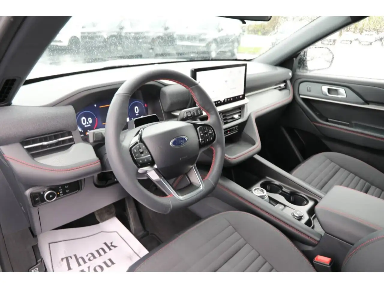 Ford Explorer снимка Ford Explorer