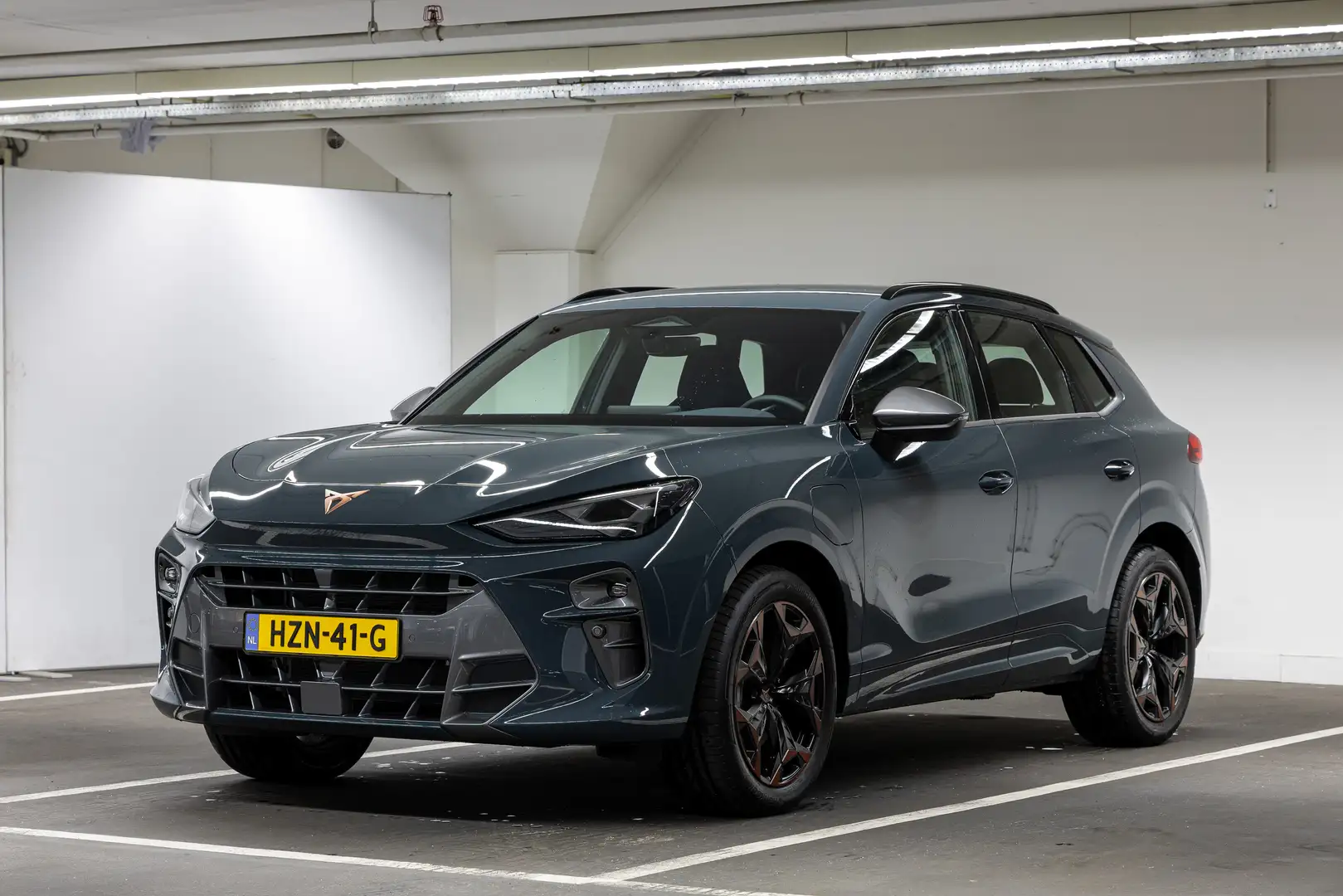 CUPRA Terramar 1.5 TSI e-Hybrid Essential 204pk | Achteruitrijcam Blauw - 1