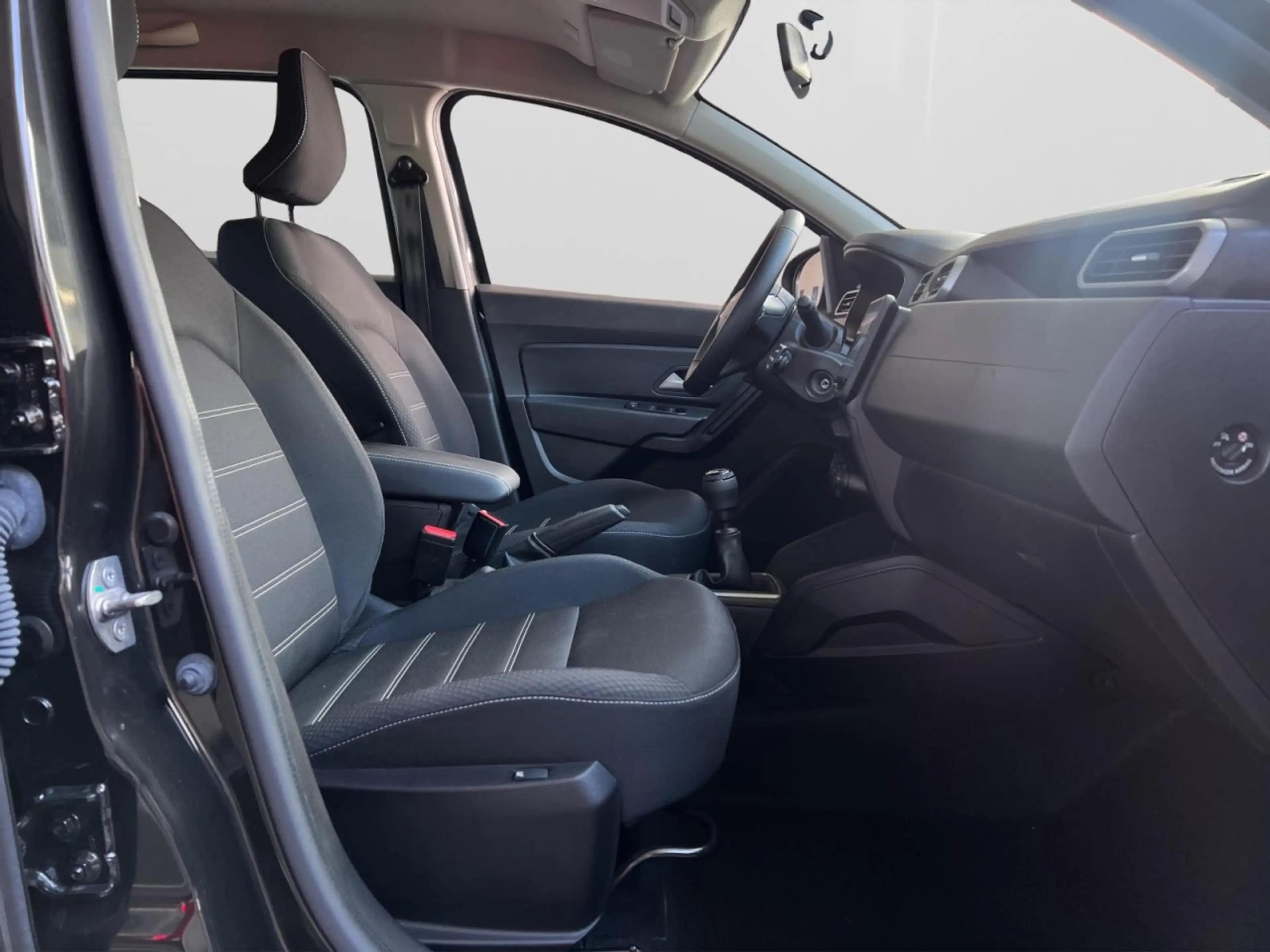 Dacia Duster II Expression Eco-G Klima Navi Rückfahrkamera — photo 15