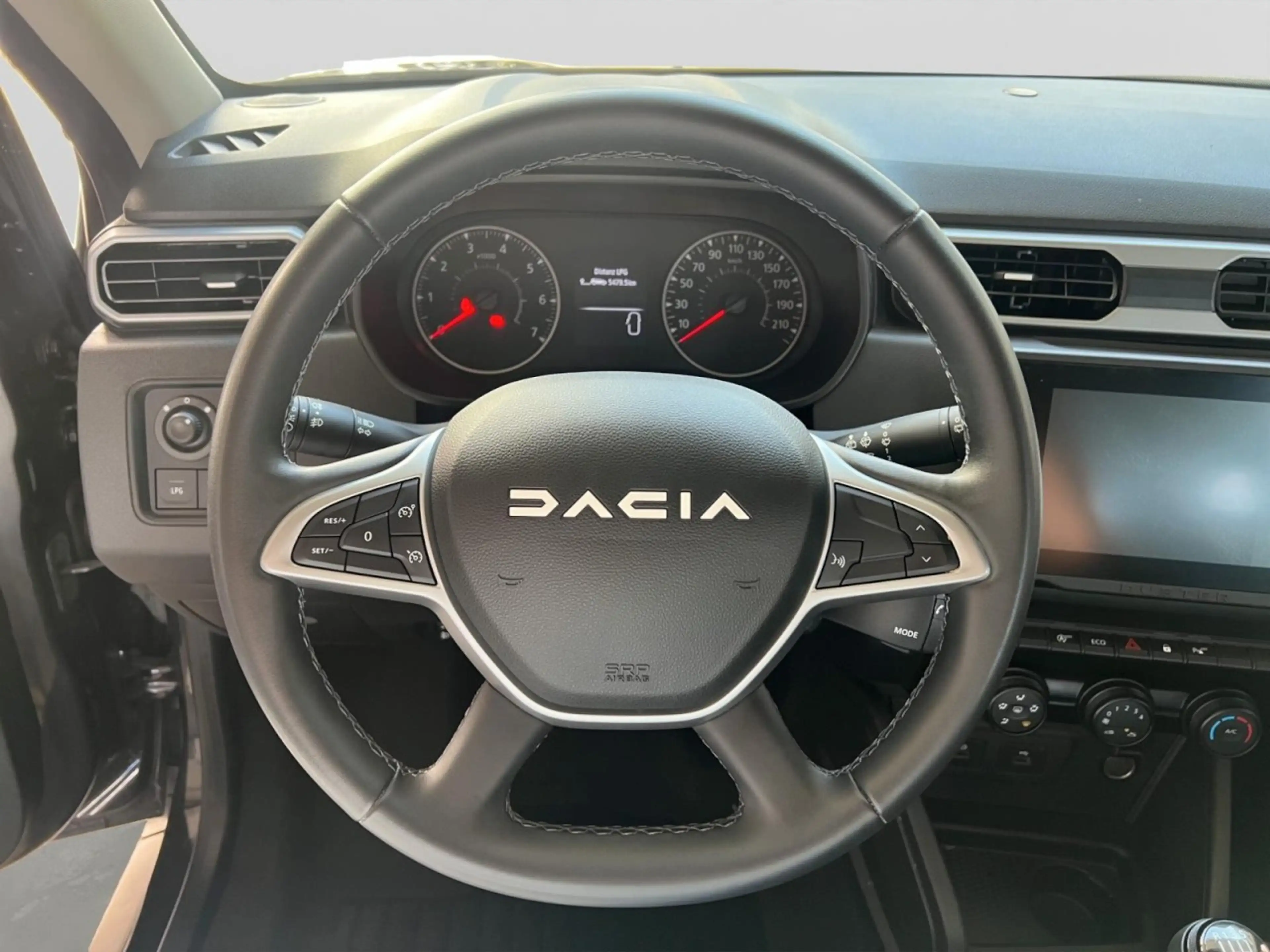 Dacia Duster II Expression Eco-G Klima Navi Rückfahrkamera — photo 12