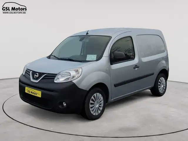 Nissan NV250 1.5dCi 95cv Gris 05/20 91.181km Airco GPS Capteurs