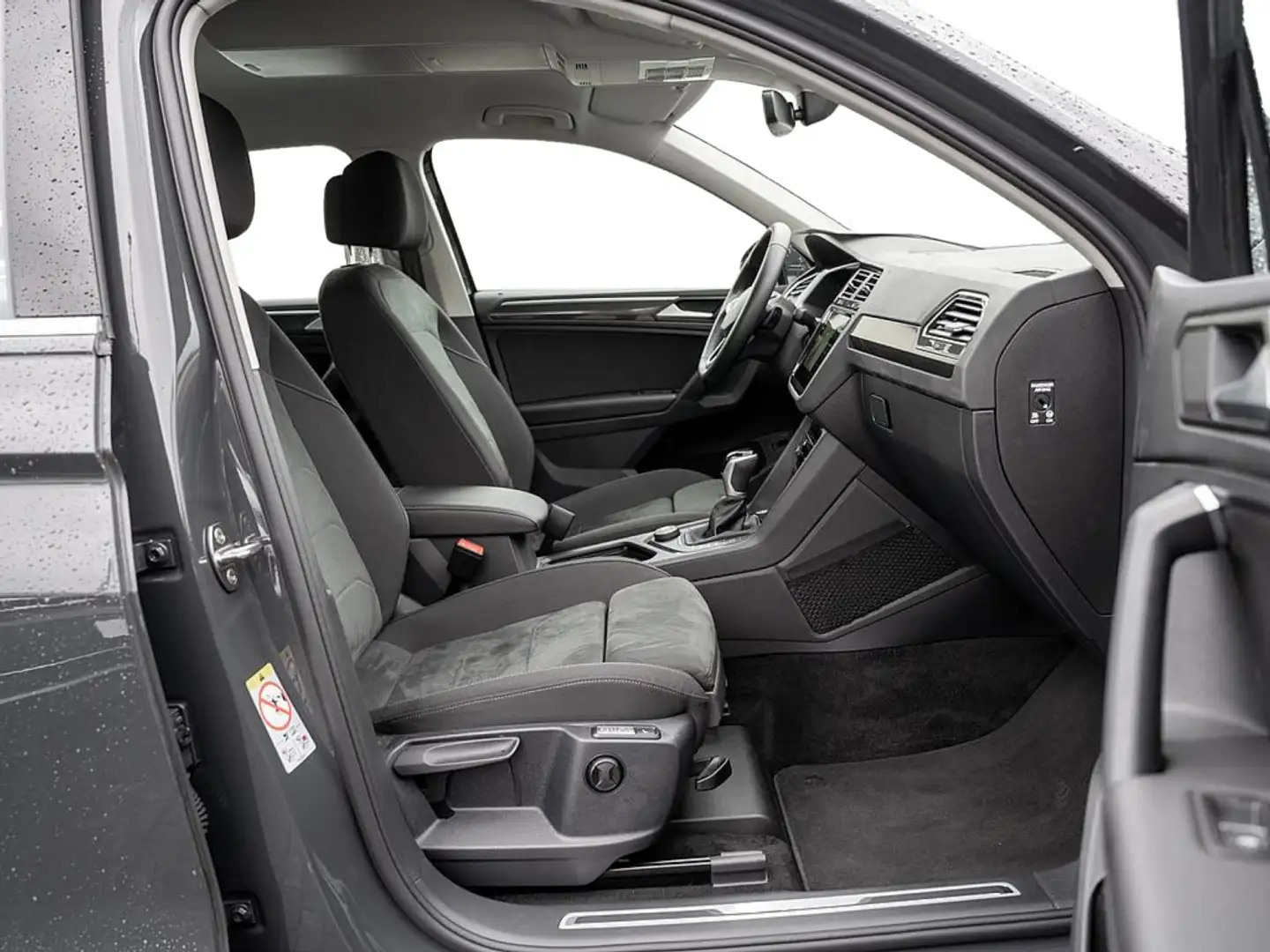 Volkswagen Tiguan 2.0 TSI Elegance 4M AHK HUD KAM MATRIX Grau - 2