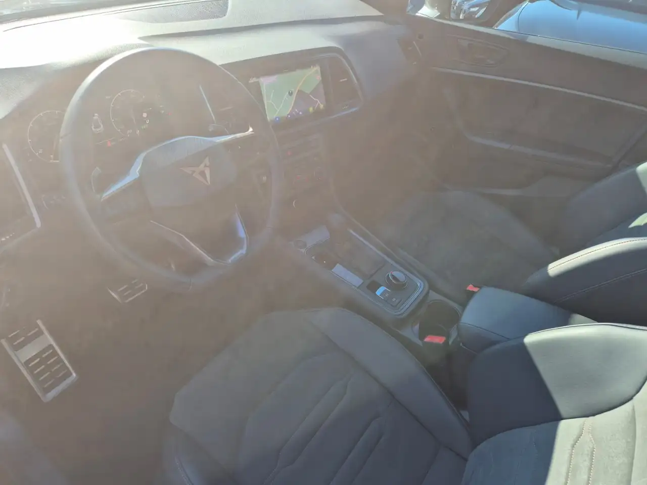Cupra Ateca 1.5 TSI DSG PANO*DINAMICA*ACC*KAM*AHK*19", миниатюра 12