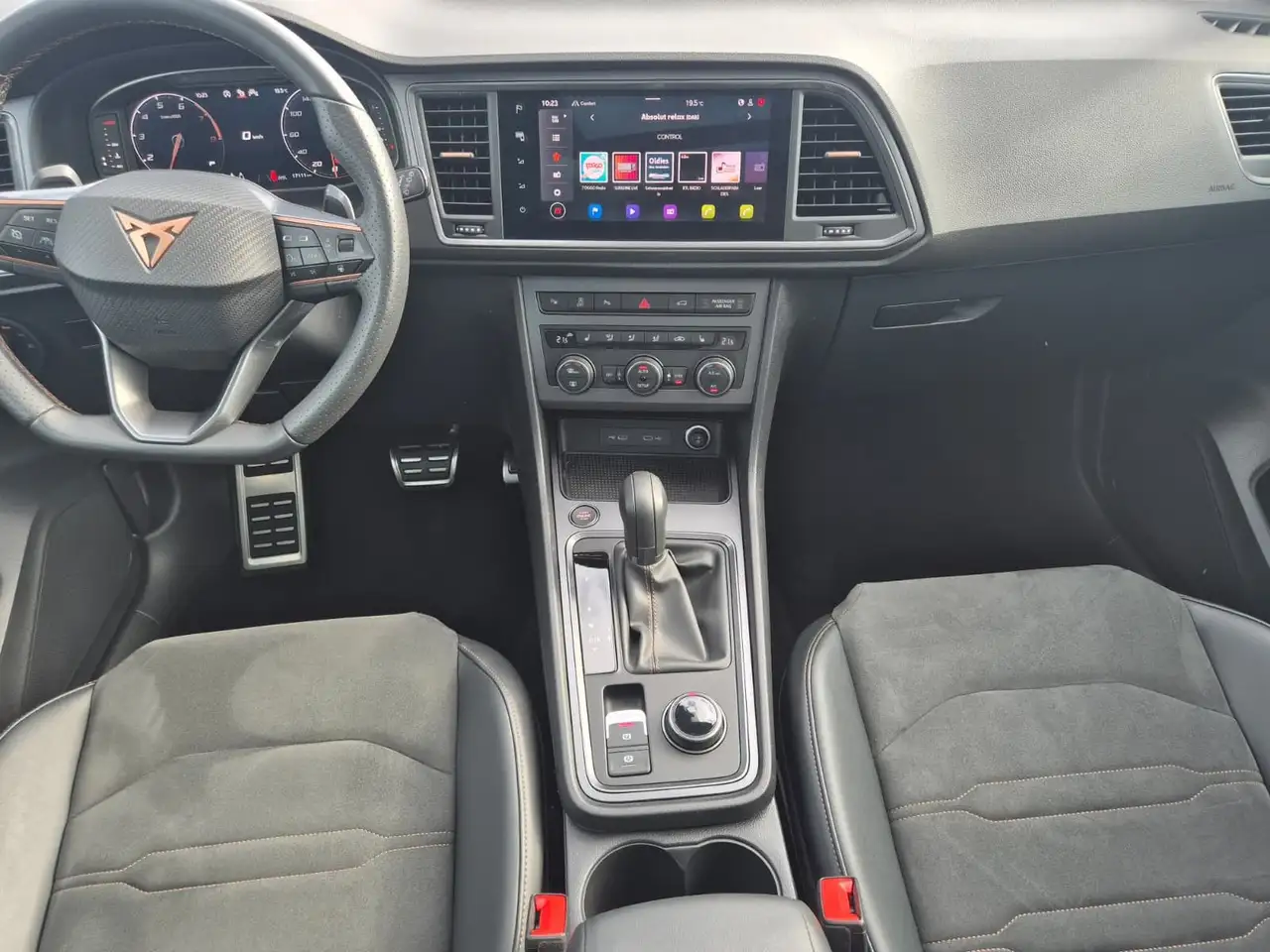 Cupra Ateca 1.5 TSI DSG PANO*DINAMICA*ACC*KAM*AHK*19", миниатюра 20