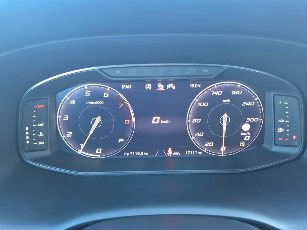 Cupra Ateca 1.5 TSI DSG PANO*DINAMICA*ACC*KAM*AHK*19", миниатюра 25