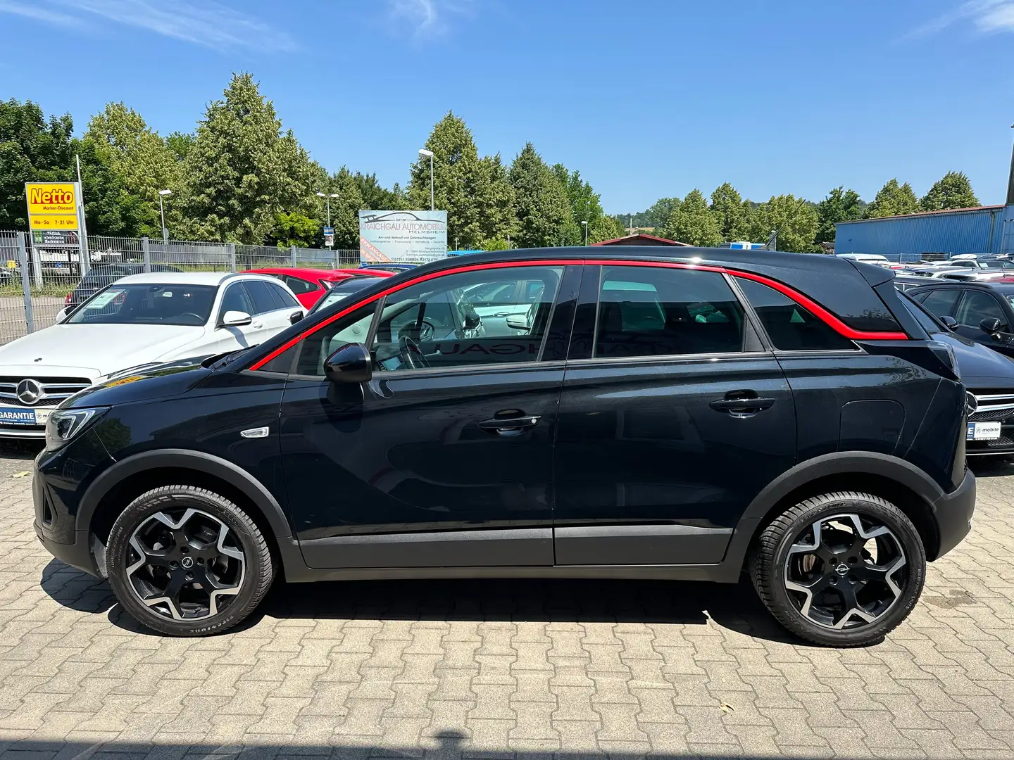 Opel Crossland X GS Line*AUTOMATIK*Kamera*Navi*LED*Leder*TüV Neu Schwarz - 2
