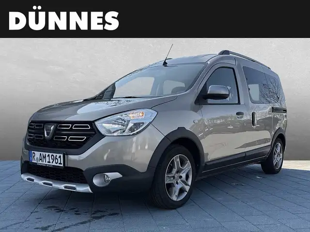 Dacia Dokker Diesel Blue dCi 95 Stepway Plus - 8-fach Bereift
