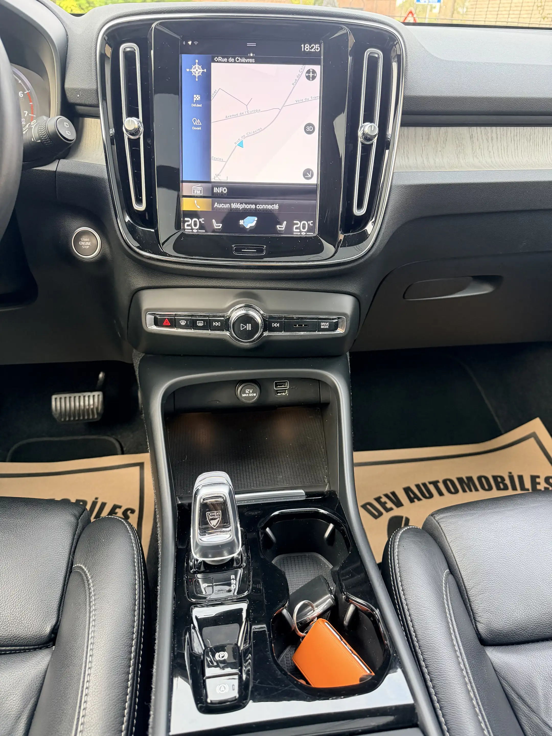 Volvo XC40 XC40 1.5 T2*TOIT PANO*etc*GARANTIE 12M* — photo 10