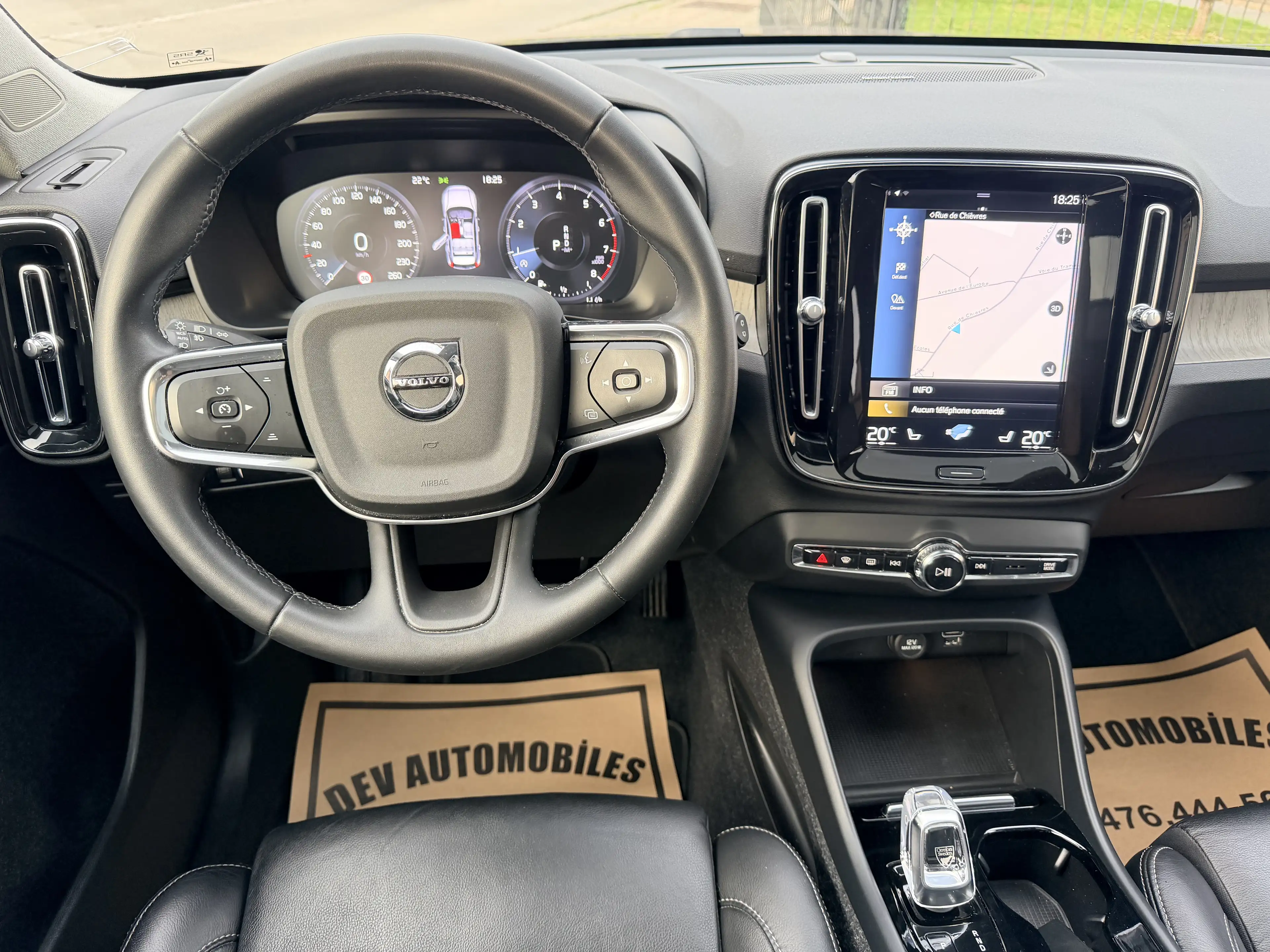 Volvo XC40 XC40 1.5 T2*TOIT PANO*etc*GARANTIE 12M* — photo 8