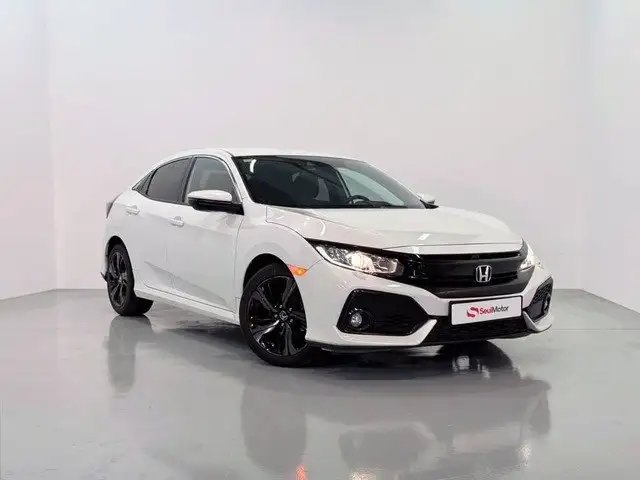 Honda Civic 1.0 VTEC Turbo Elegance Navi