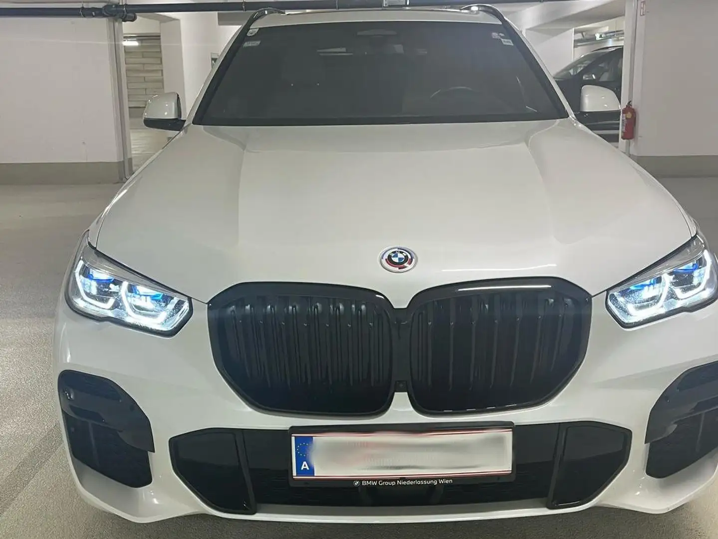 BMW X5 X5 xDrive45e PHEV Aut. Weiß - 1