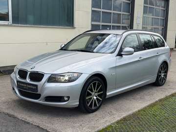 i Touring AUT*XEN*AHK*2.HAND*NAVI*