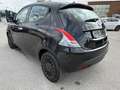 Lancia Ypsilon 1.0 firefly hybrid Silver s&s 70cv Schwarz - thumbnail 10