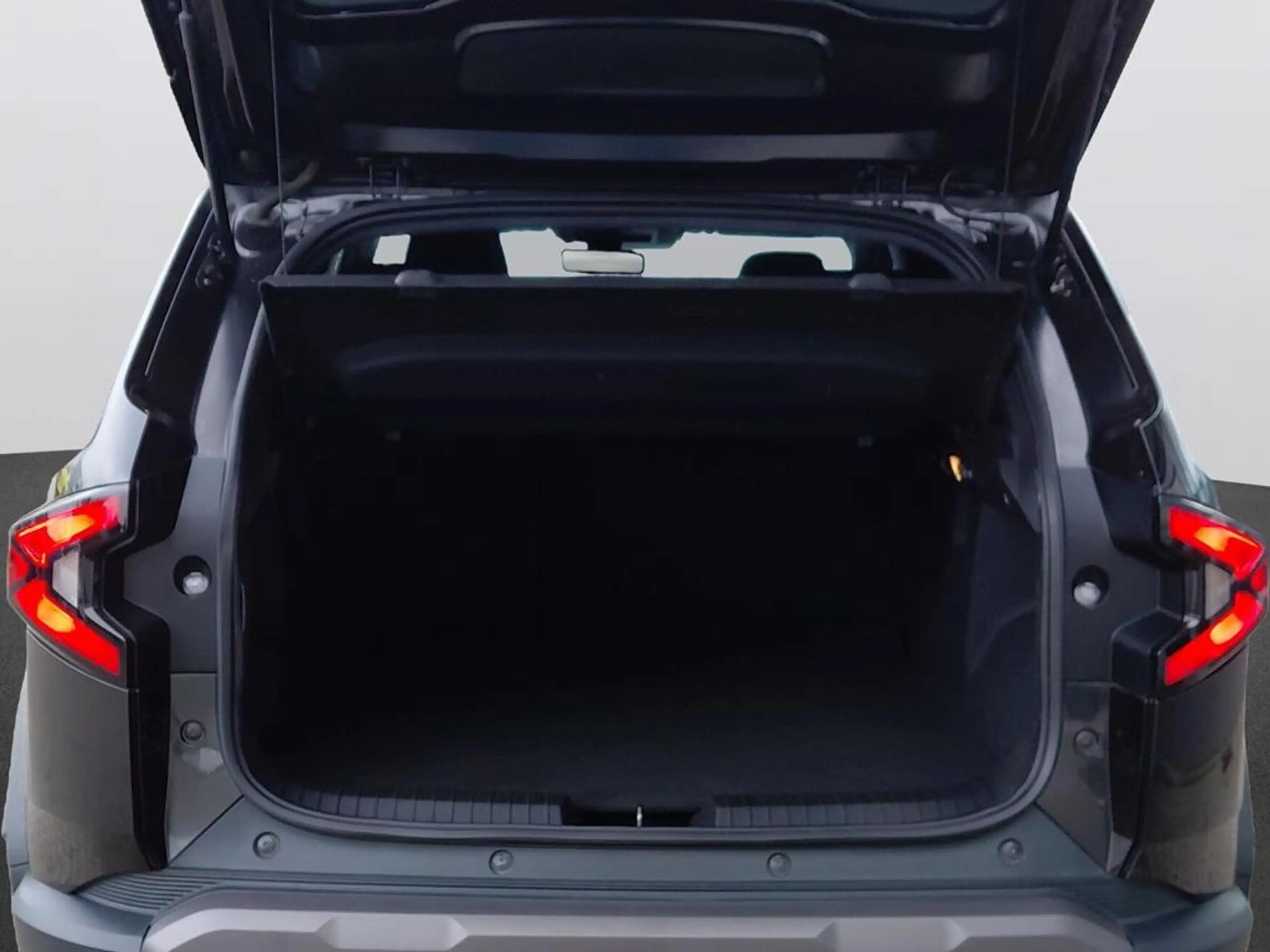 Dacia Duster III 1.2 TCe 130 Mild-Hybrid extreme 4x4 — photo 9
