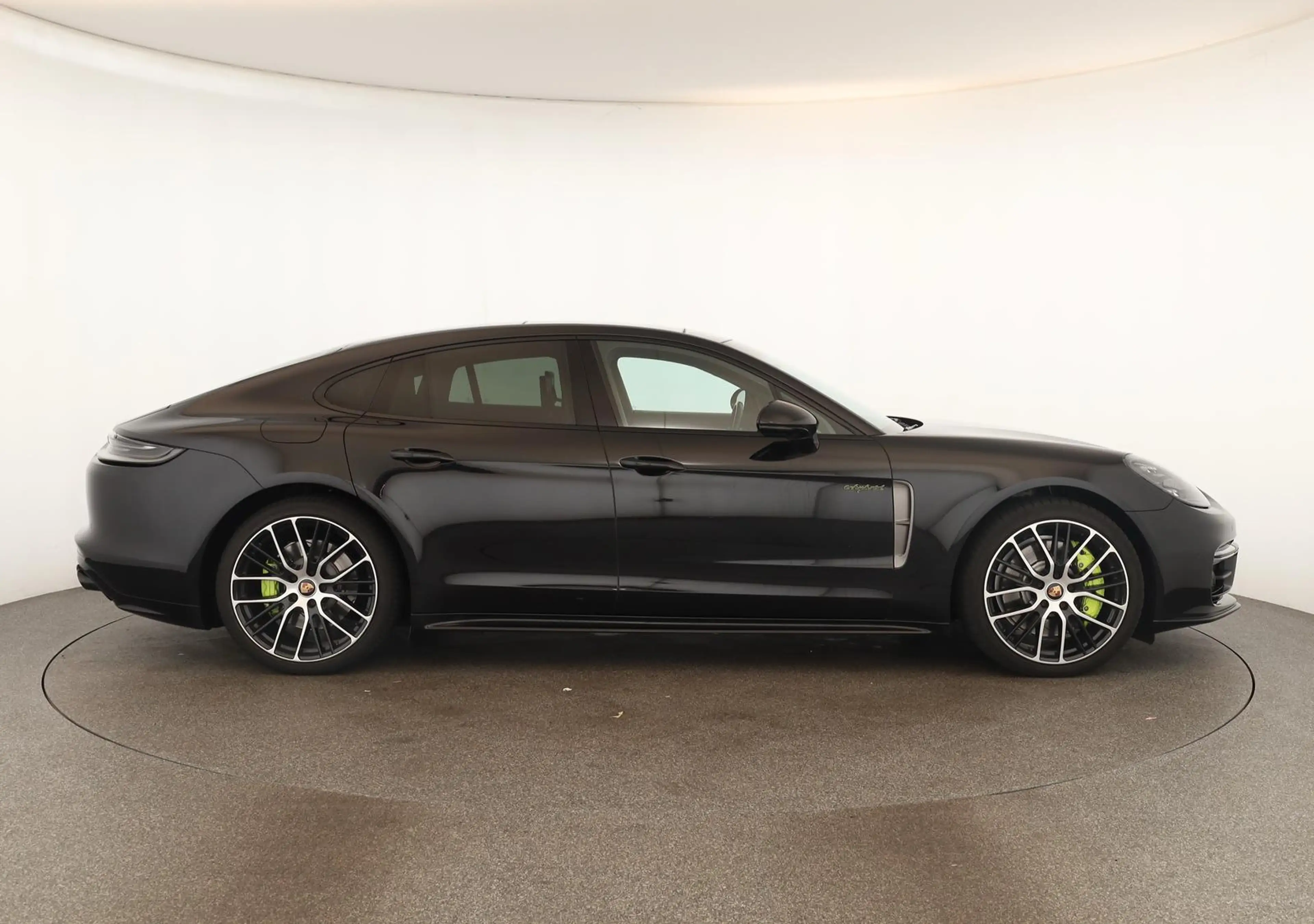 Porsche Panamera 4 E-Hybrid Platinum Edition Inno HUD 21 — photo 4