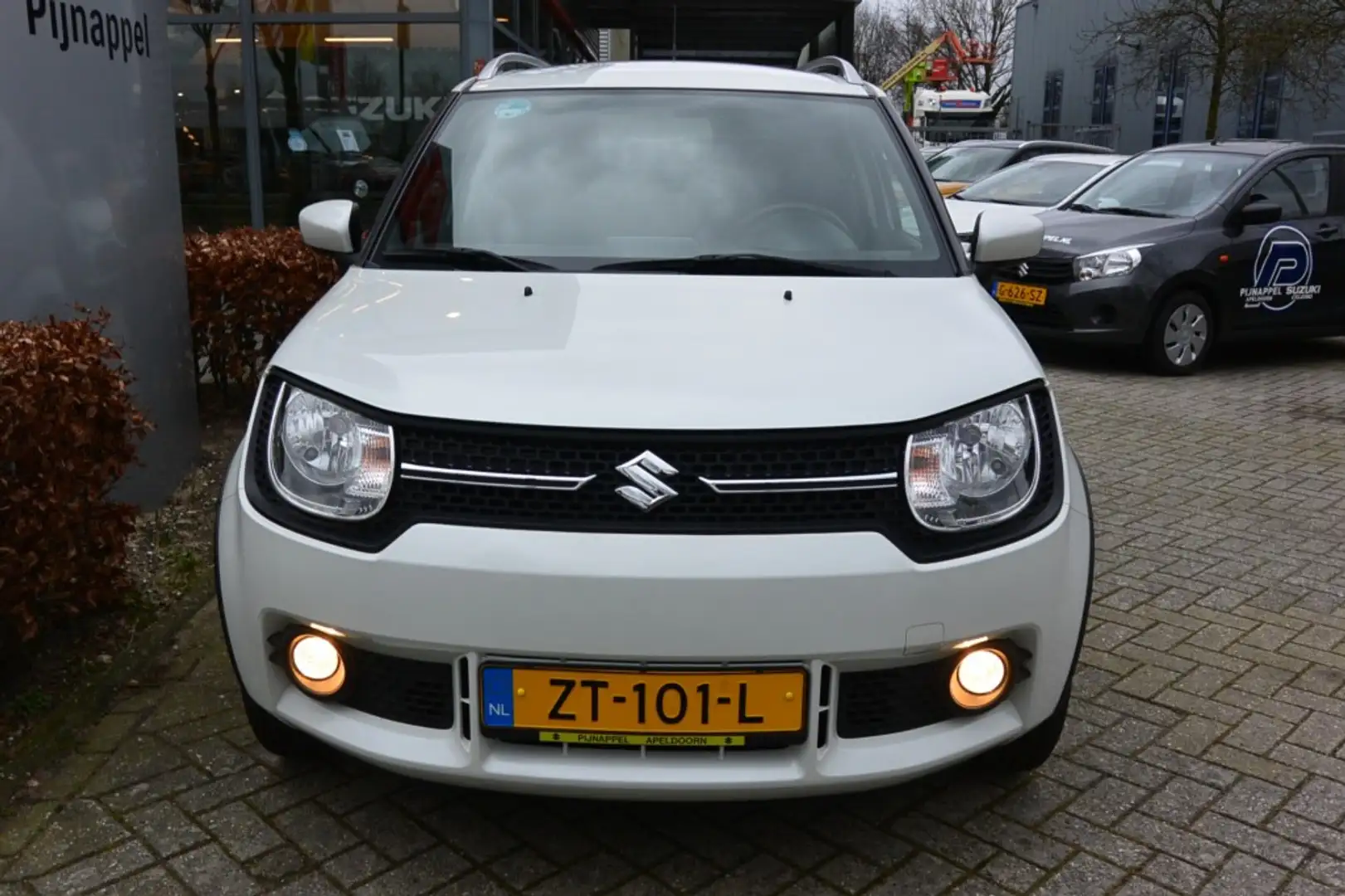 Suzuki Ignis 1.2 Select 5-deurs Airco/Camera/Trekhaak afn. White - 2