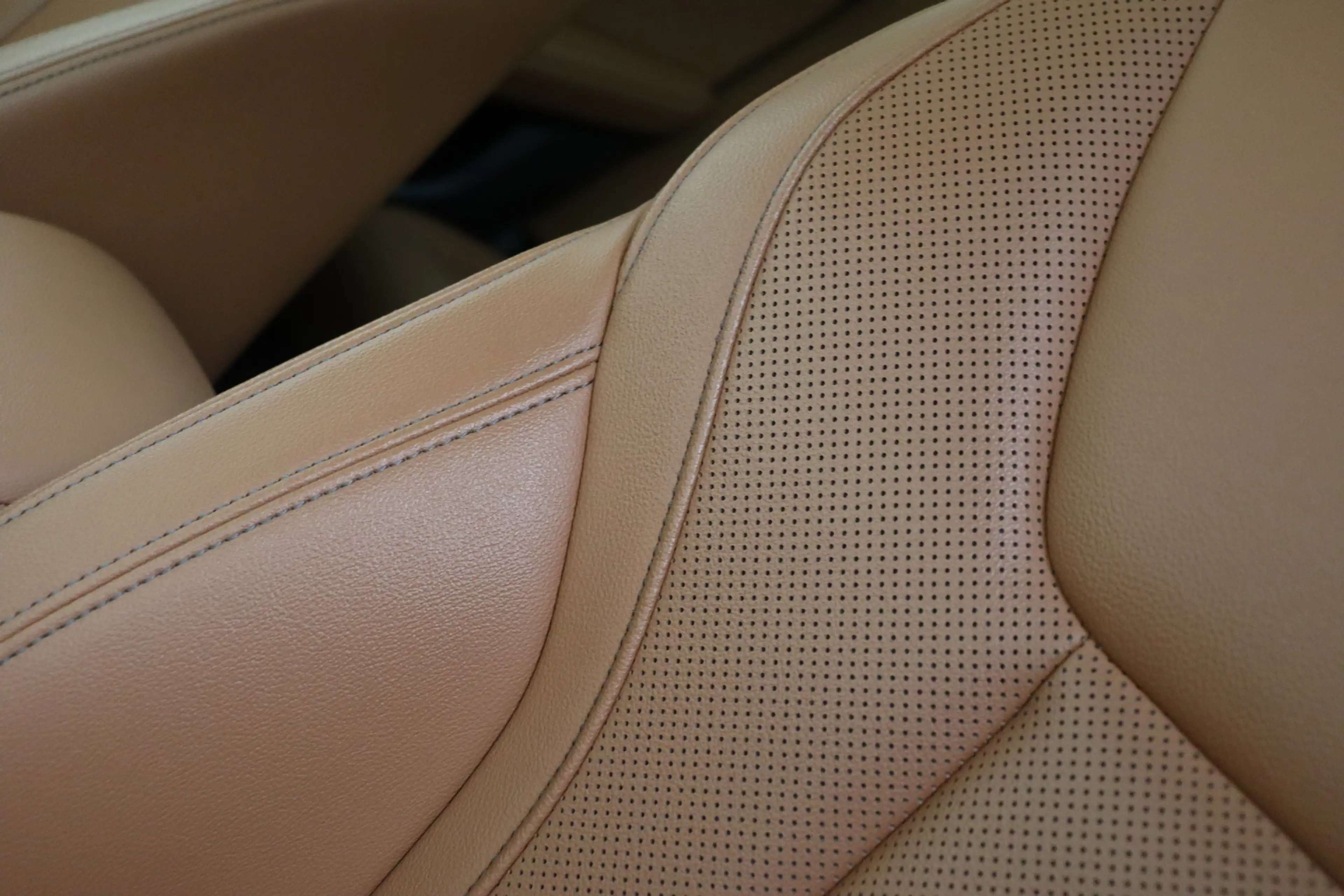 BMW iX3 Executive / Sportstoelen / Adaptieve LED / Achteru — photo 9