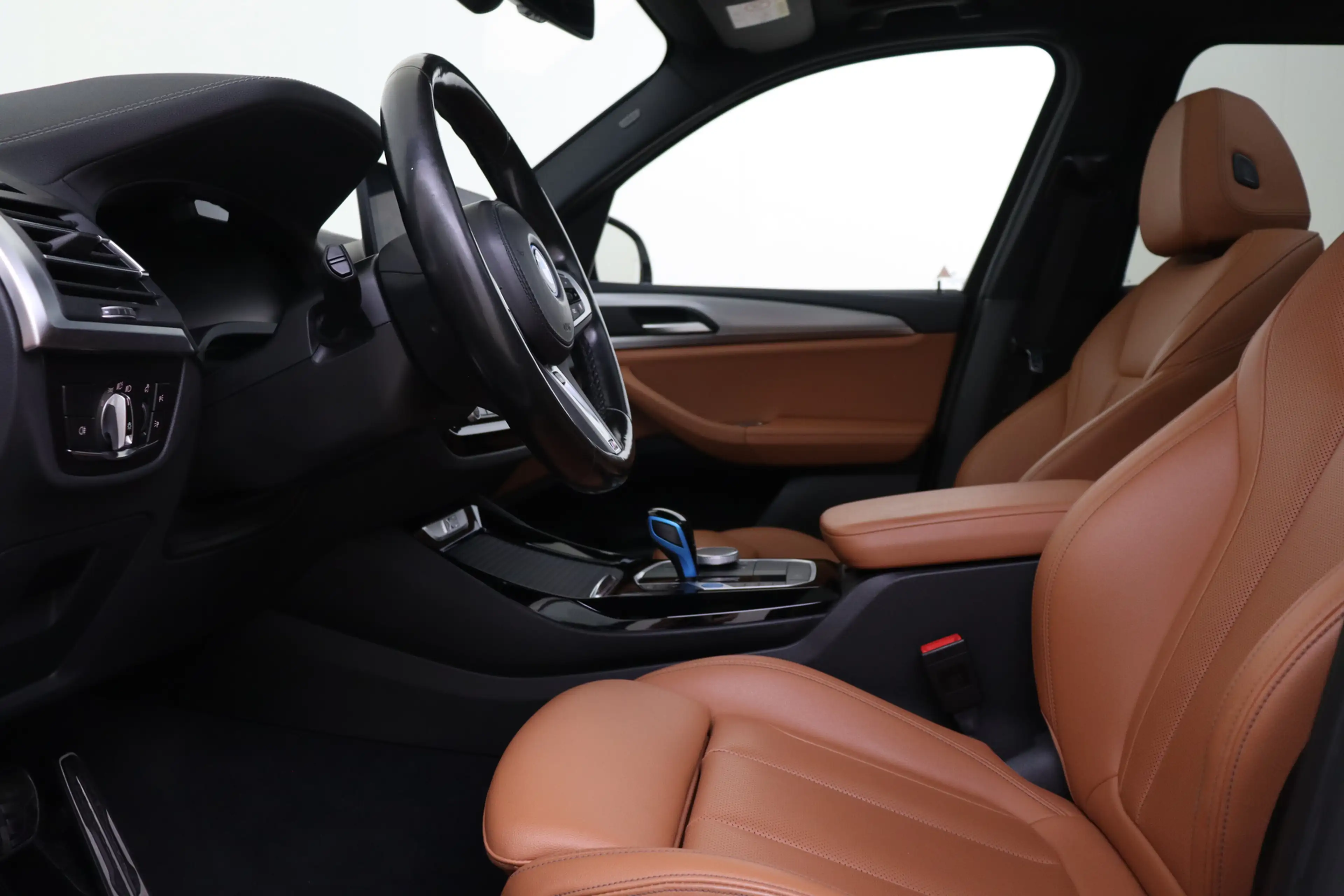 BMW iX3 Executive / Sportstoelen / Adaptieve LED / Achteru — photo 12