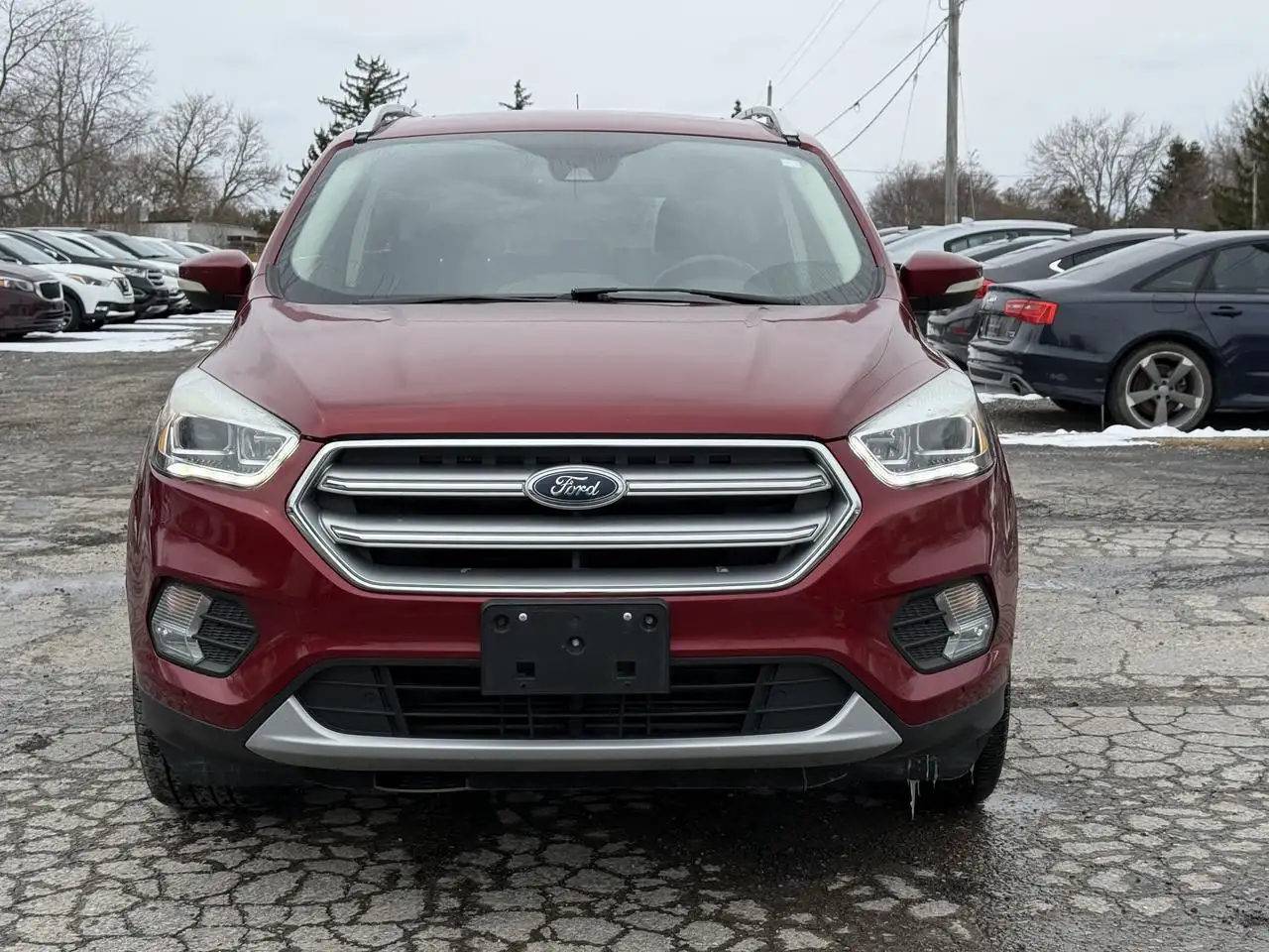 Ford Escape снимка Ford Escape