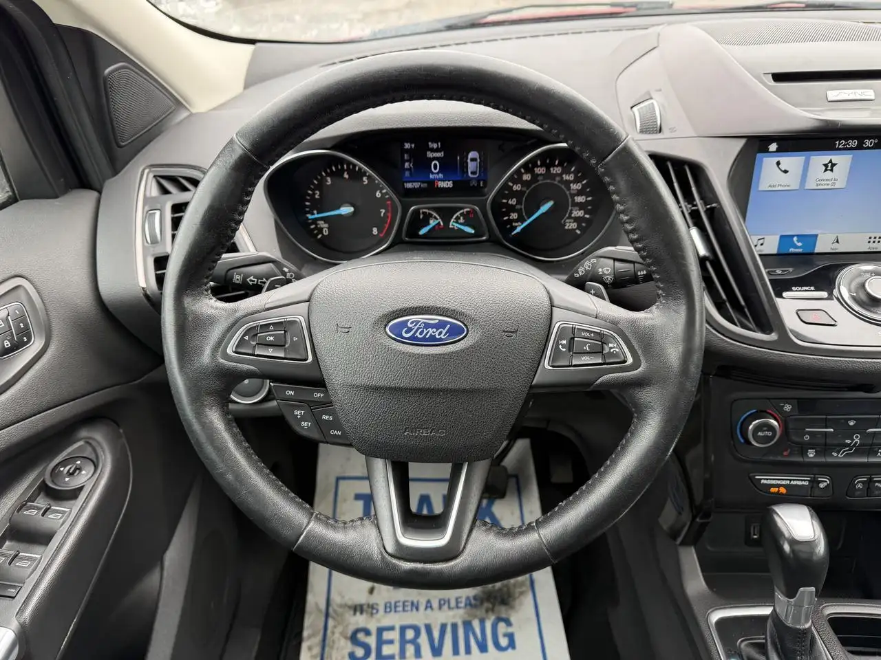 Ford Escape снимка Ford Escape