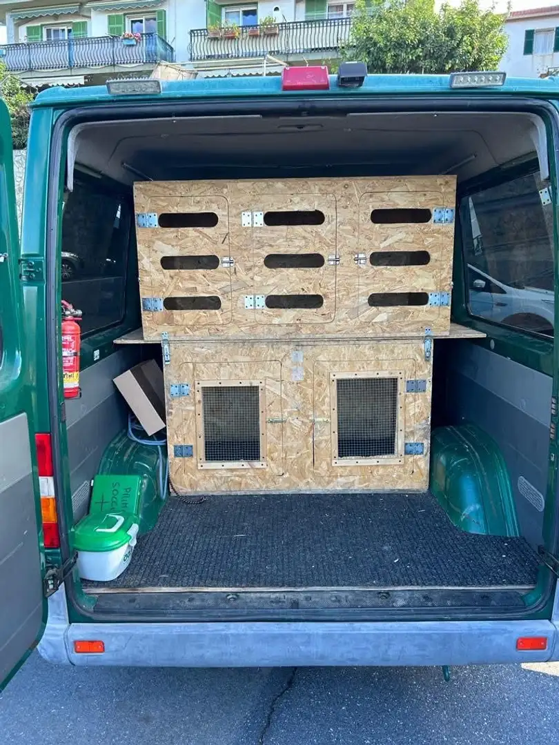 Mercedes-Benz Sprinter - 2