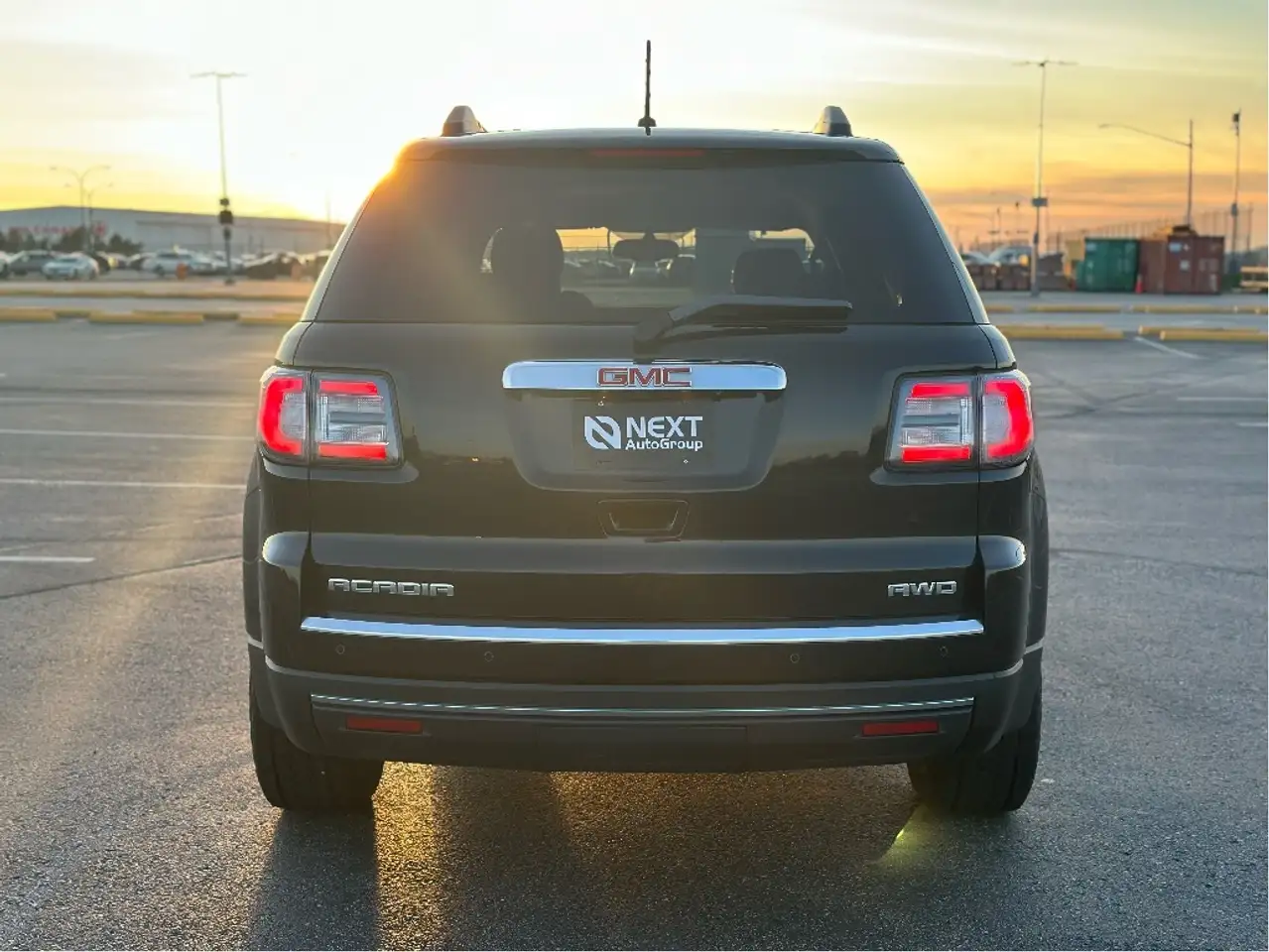 GMC Acadia снимка GMC Acadia