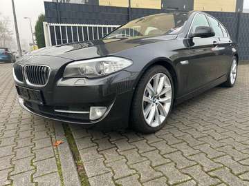 550i V8 Sport-Aut. Bi-Xenon Navi Motorschaden!!!