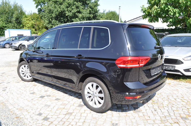 Volkswagen Touran Highline BMT /ACC/MASSAGE/S-HEFT/LED/PDC — photo 6