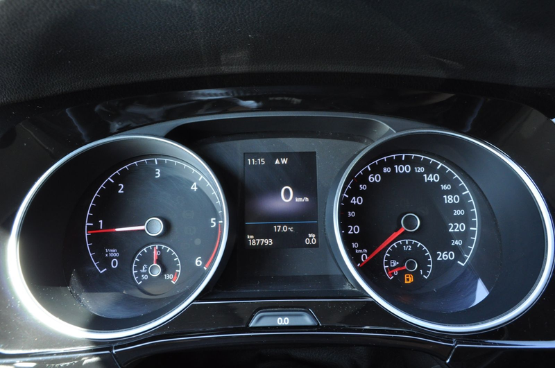 Volkswagen Touran Highline BMT /ACC/MASSAGE/S-HEFT/LED/PDC — photo 18