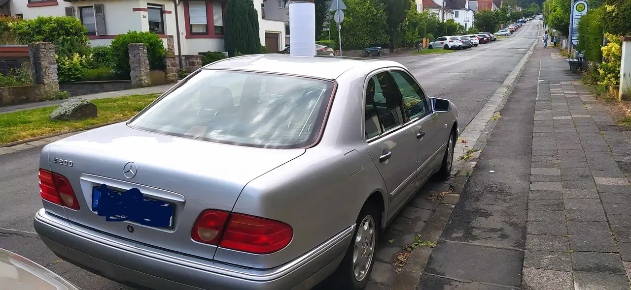 Mercedes-Benz E 200 Elegance, foto 7