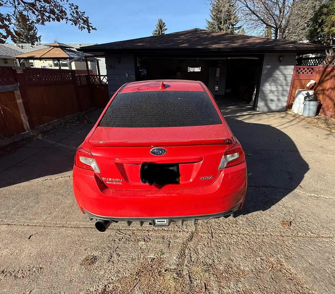 Subaru WRX снимка Subaru WRX