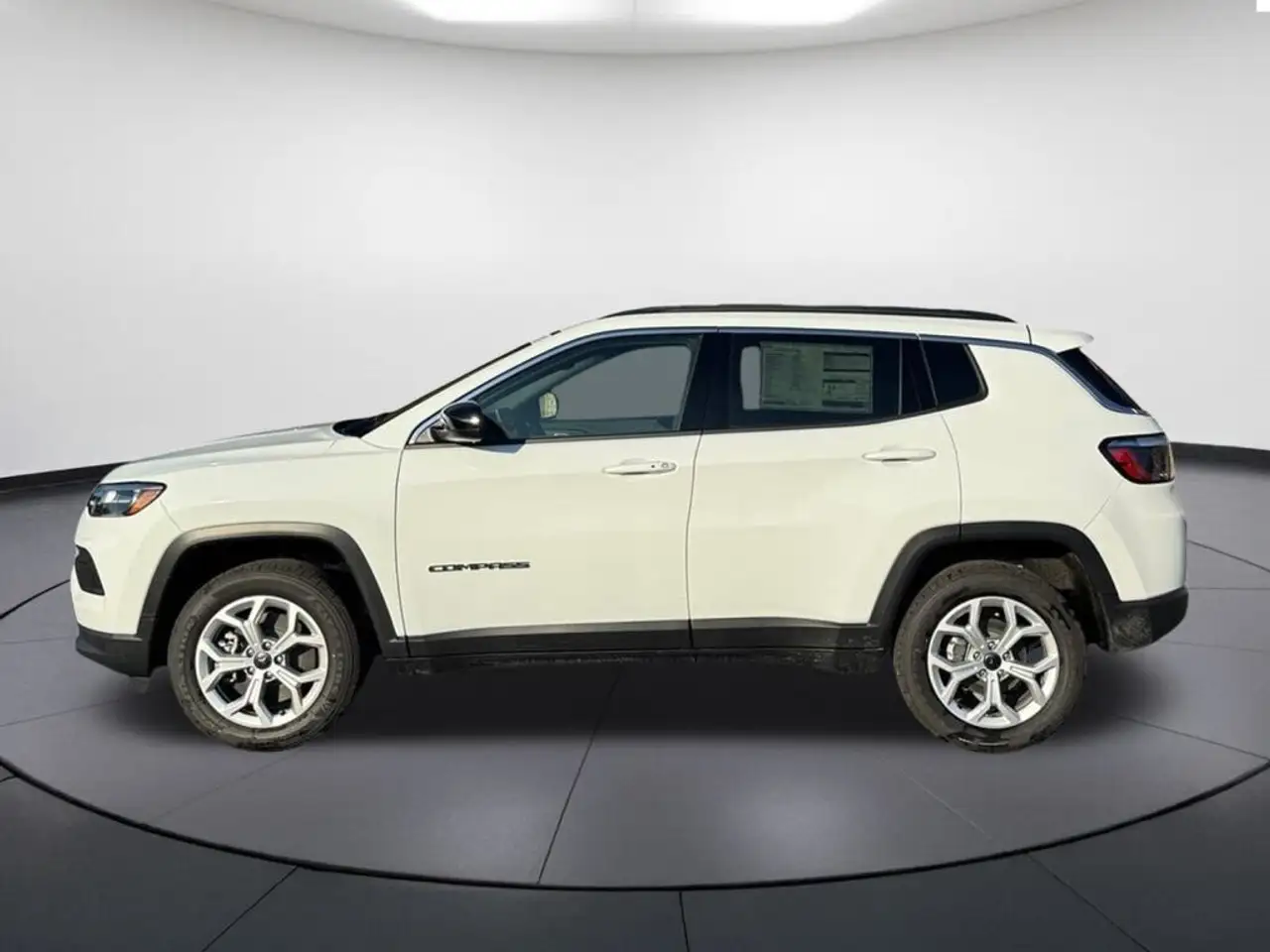 Jeep Compass снимка Jeep Compass