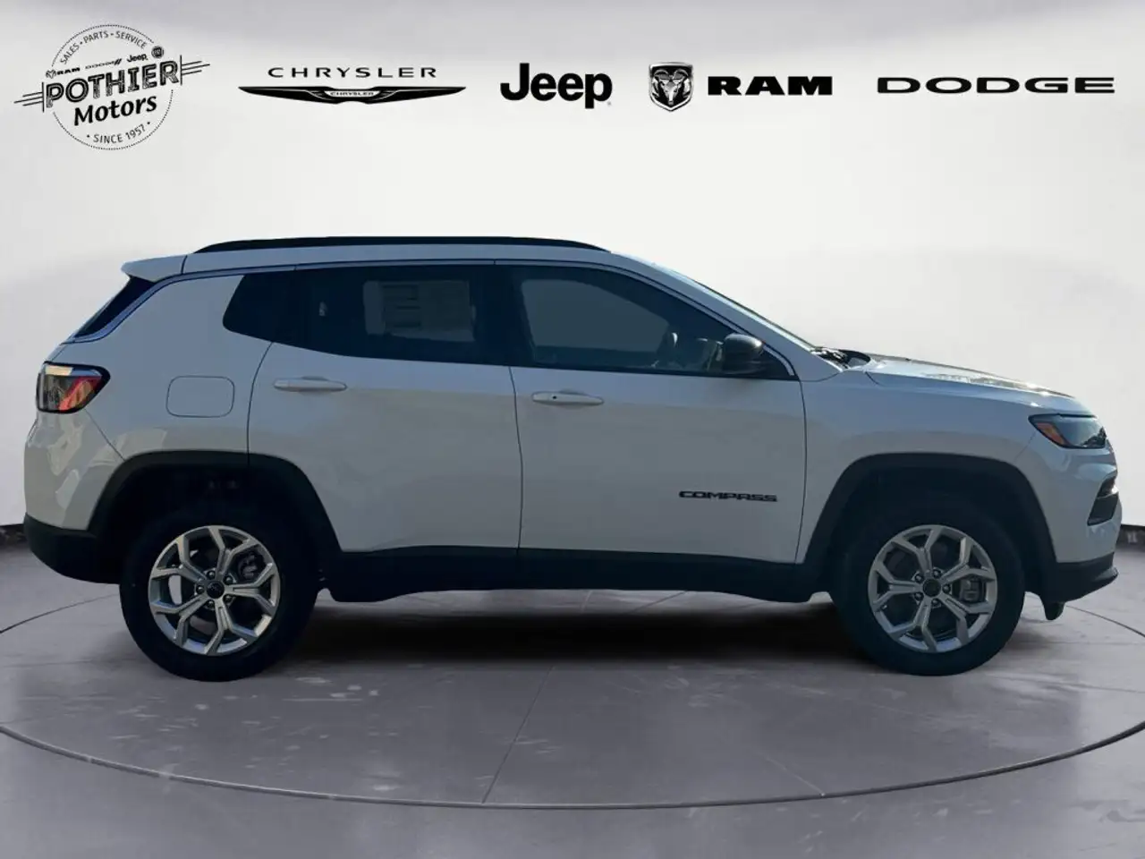 Jeep Compass снимка Jeep Compass