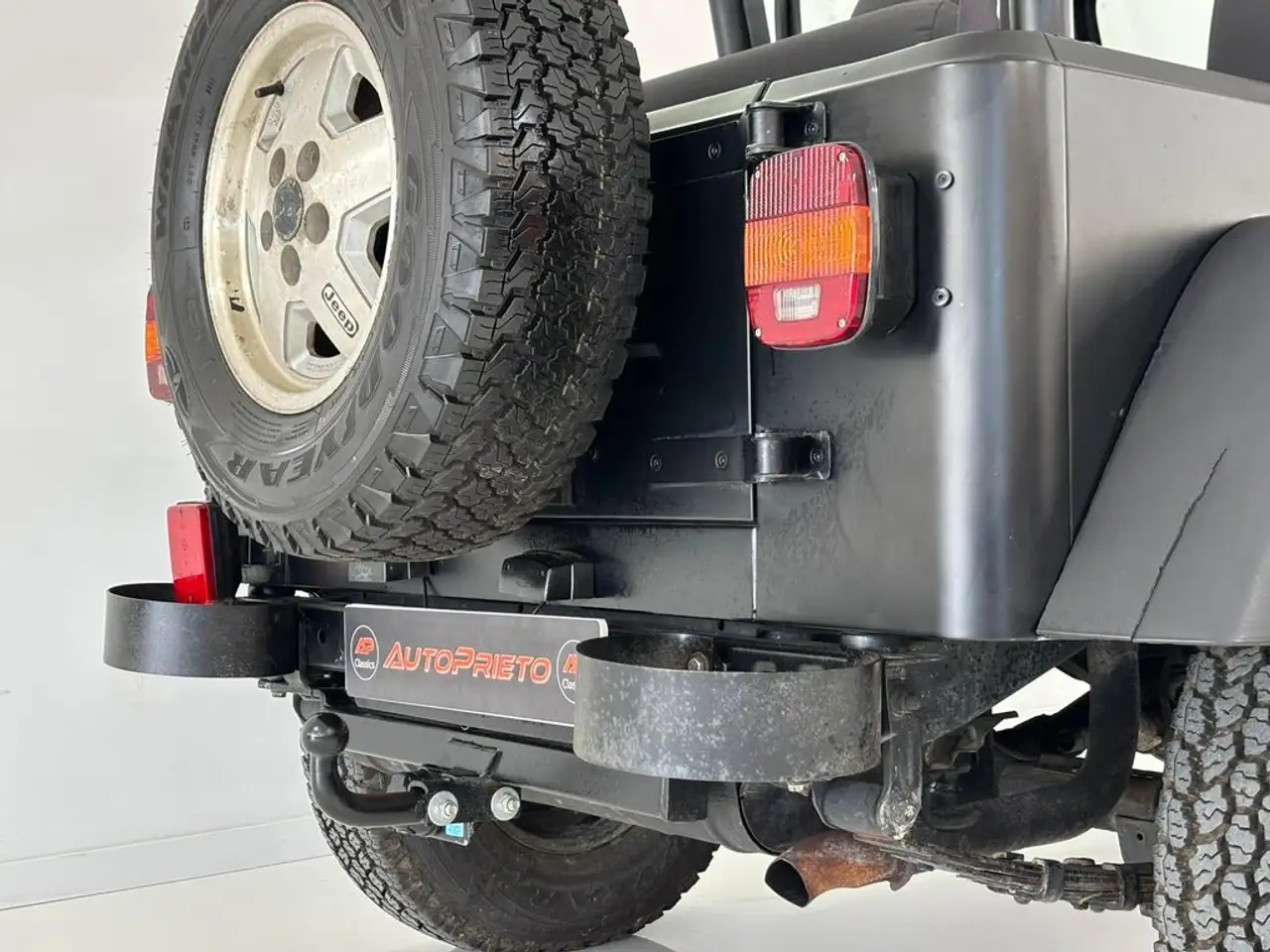 Jeep Wrangler 2.5 Hard Top, foto 9