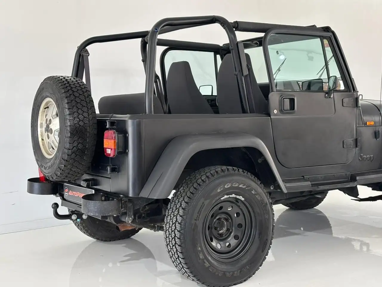 Jeep Wrangler 2.5 Hard Top, foto 8