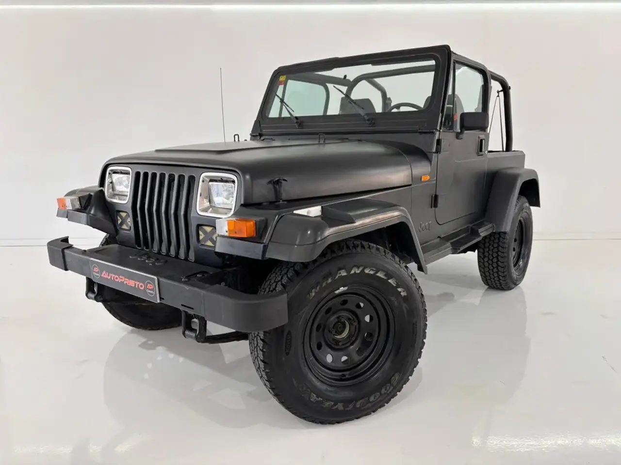 Jeep Wrangler 2.5 Hard Top, foto 2