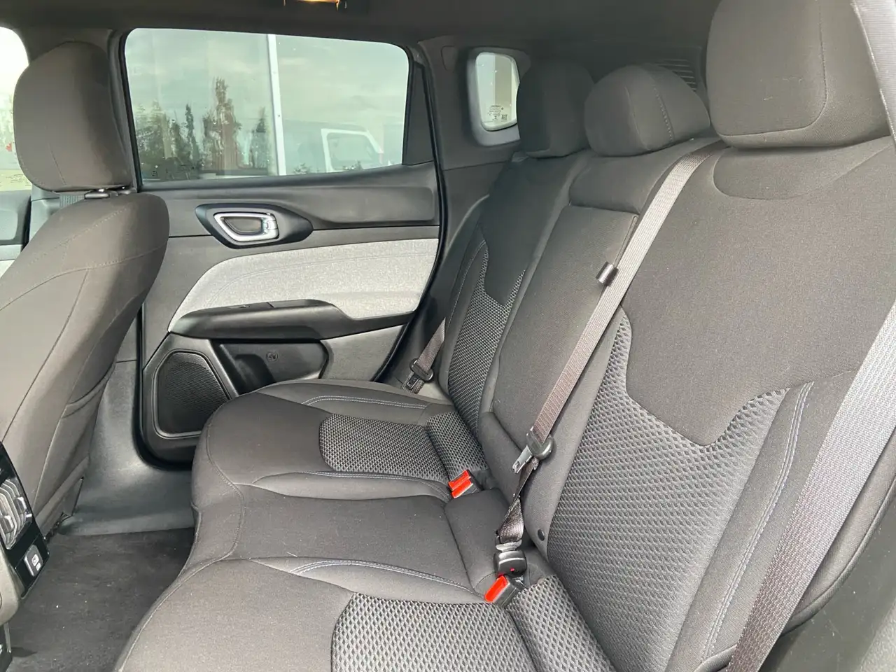 Jeep Compass снимка Jeep Compass