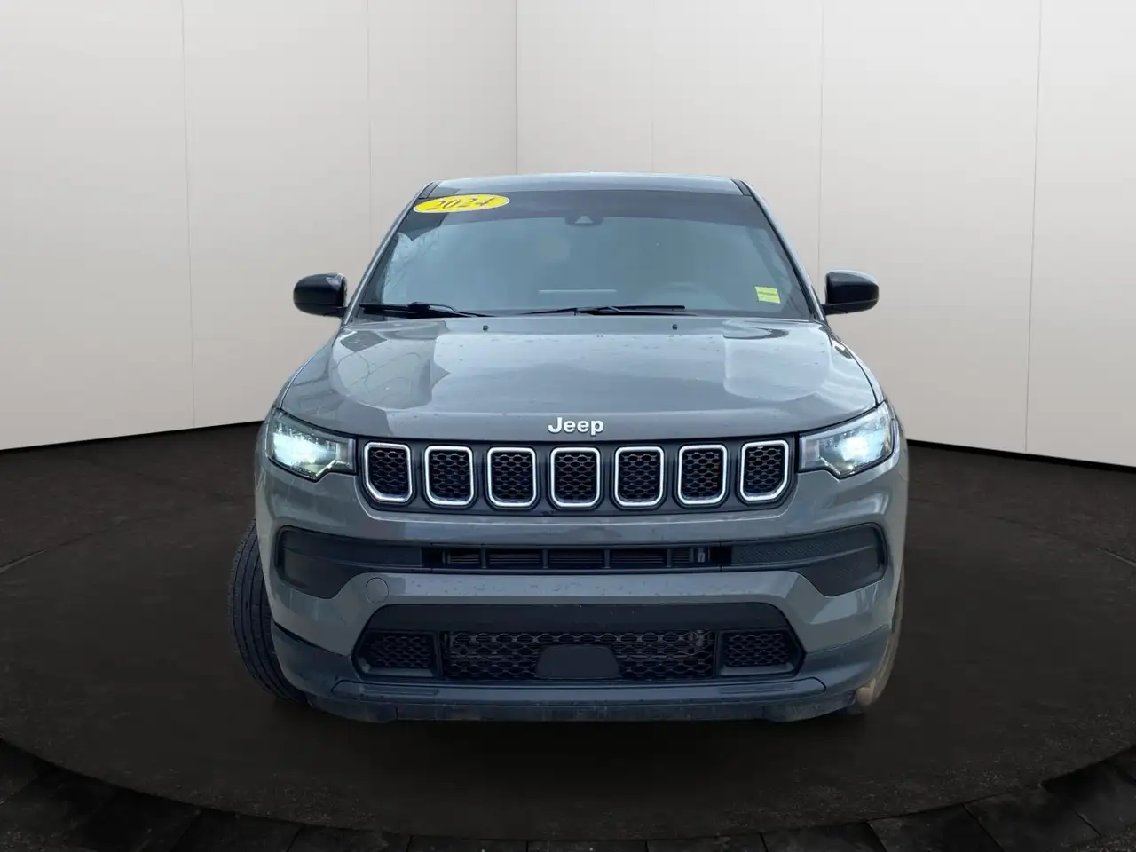 Jeep Compass снимка Jeep Compass
