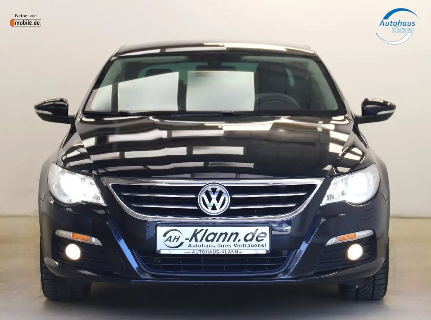 Volkswagen Passat CC 2.0TSI 200PS Tempomat Navi DCC Černá - 2