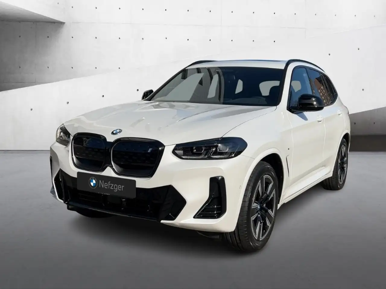BMW iX3