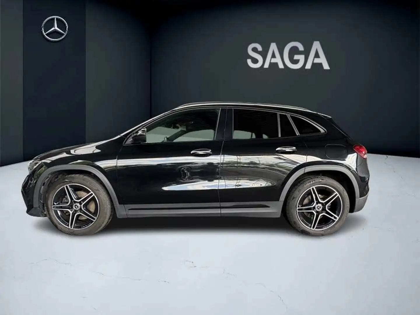 Mercedes-Benz GLA 200 200 AMG Line Noir - 2