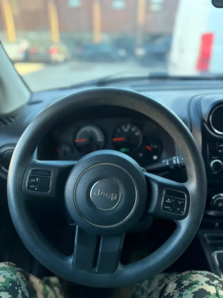 Jeep Compass снимка Jeep Compass
