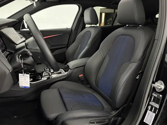 BMW 1 Series view 15