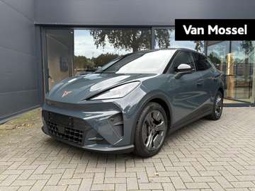 Essential 39 kWh 135 PK | Parkeersensoren achter |