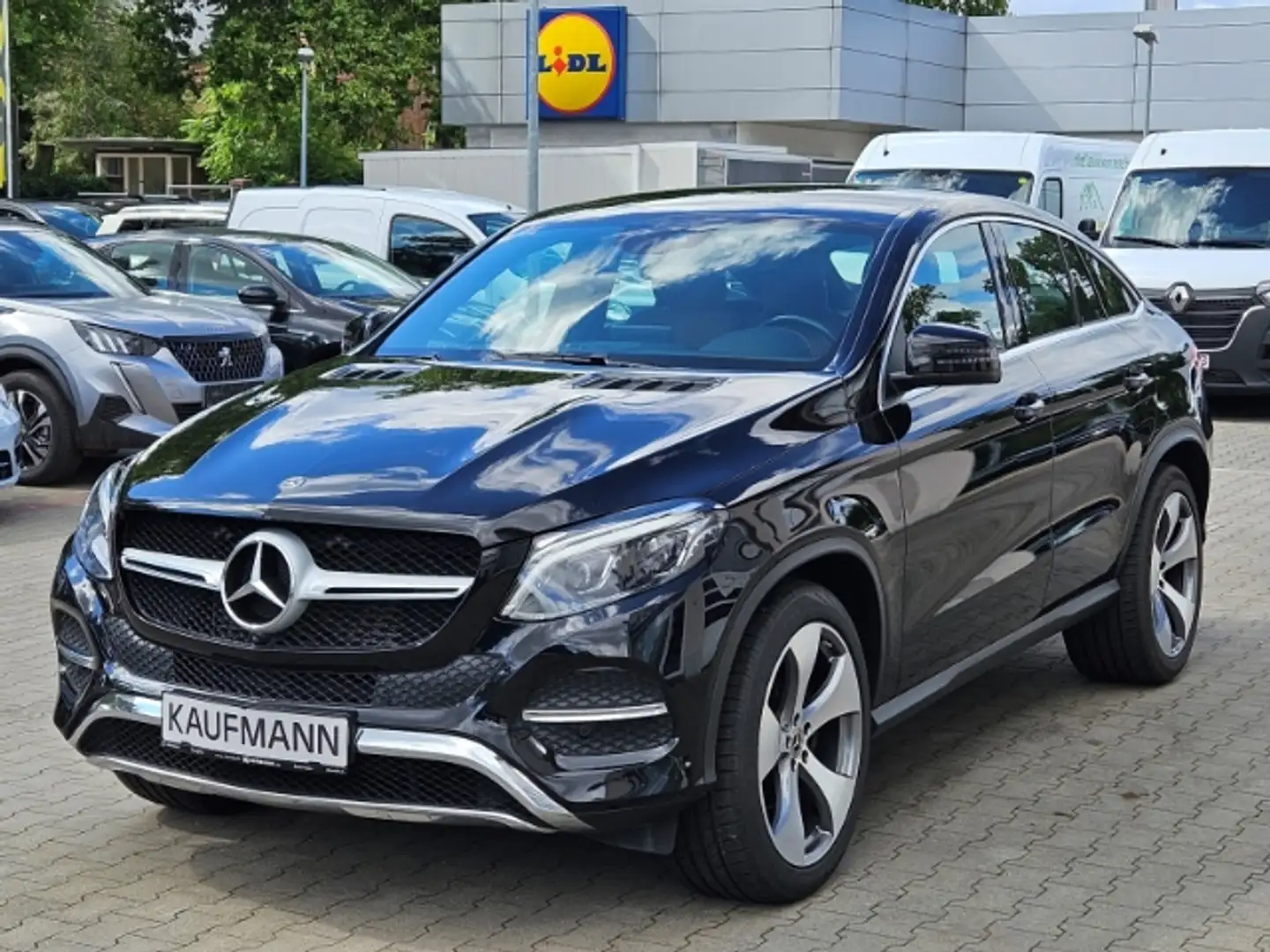 Mercedes-Benz GLE 350 d 4Matic Coupe Allrad Navi Leder 360 Kamera LED Ku Noir - 1