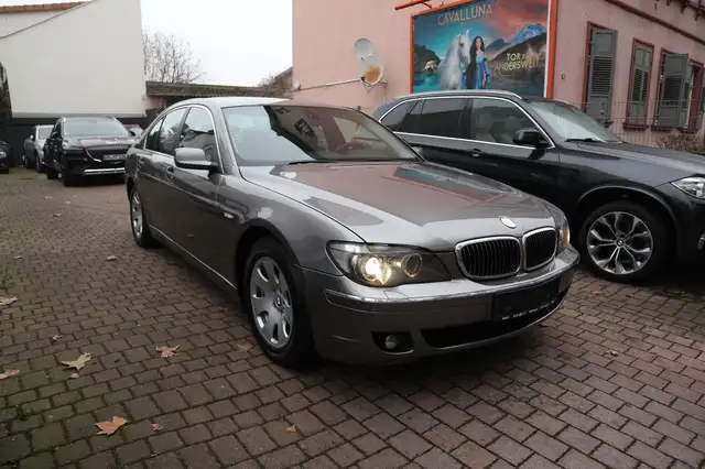BMW 730 d Tuv Neu! Bremsen sind Neu ! Soft-Close