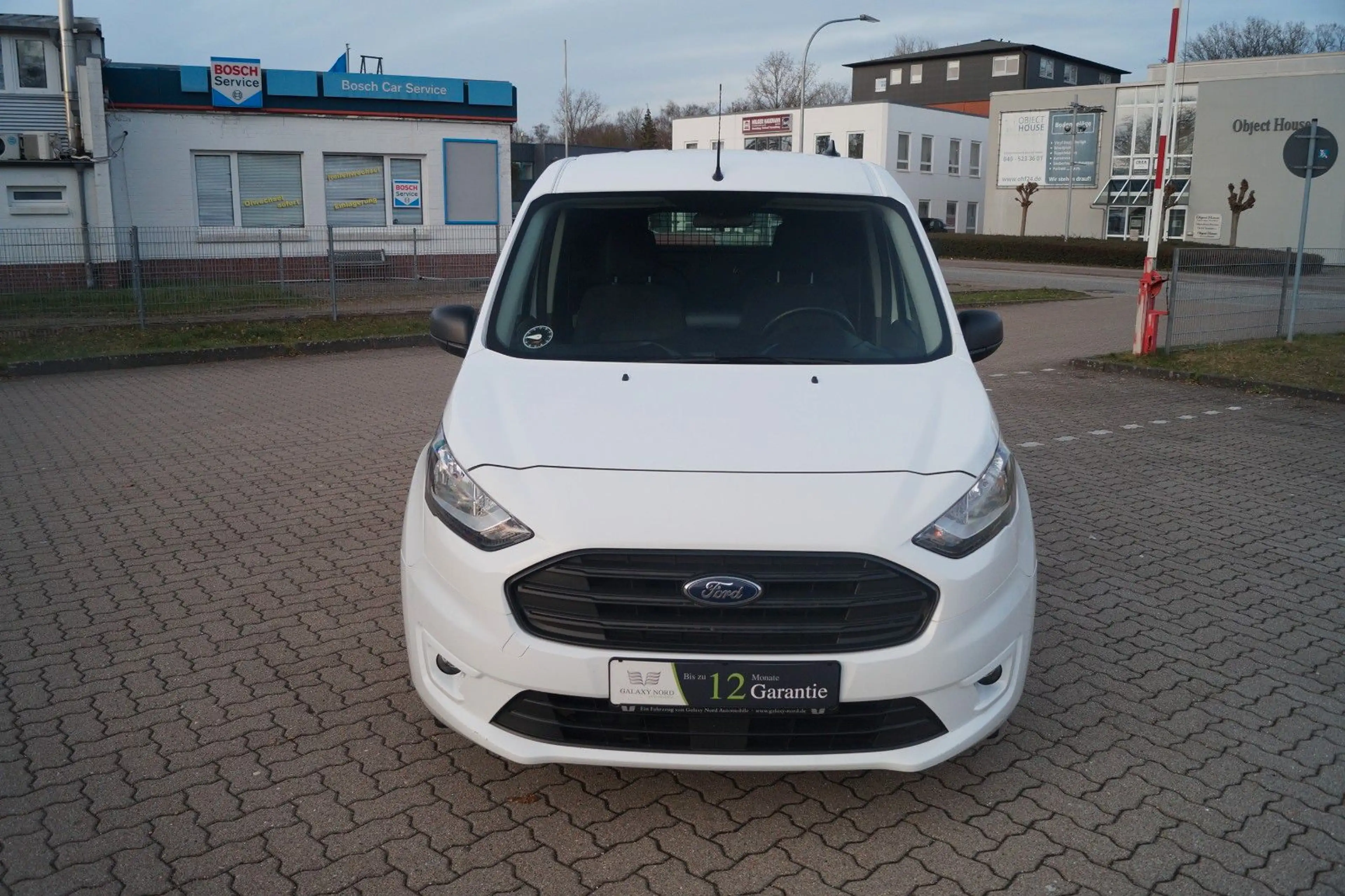 Ford Transit Connect 1,5 TDCI PDC Standheizung Autom. — photo 2
