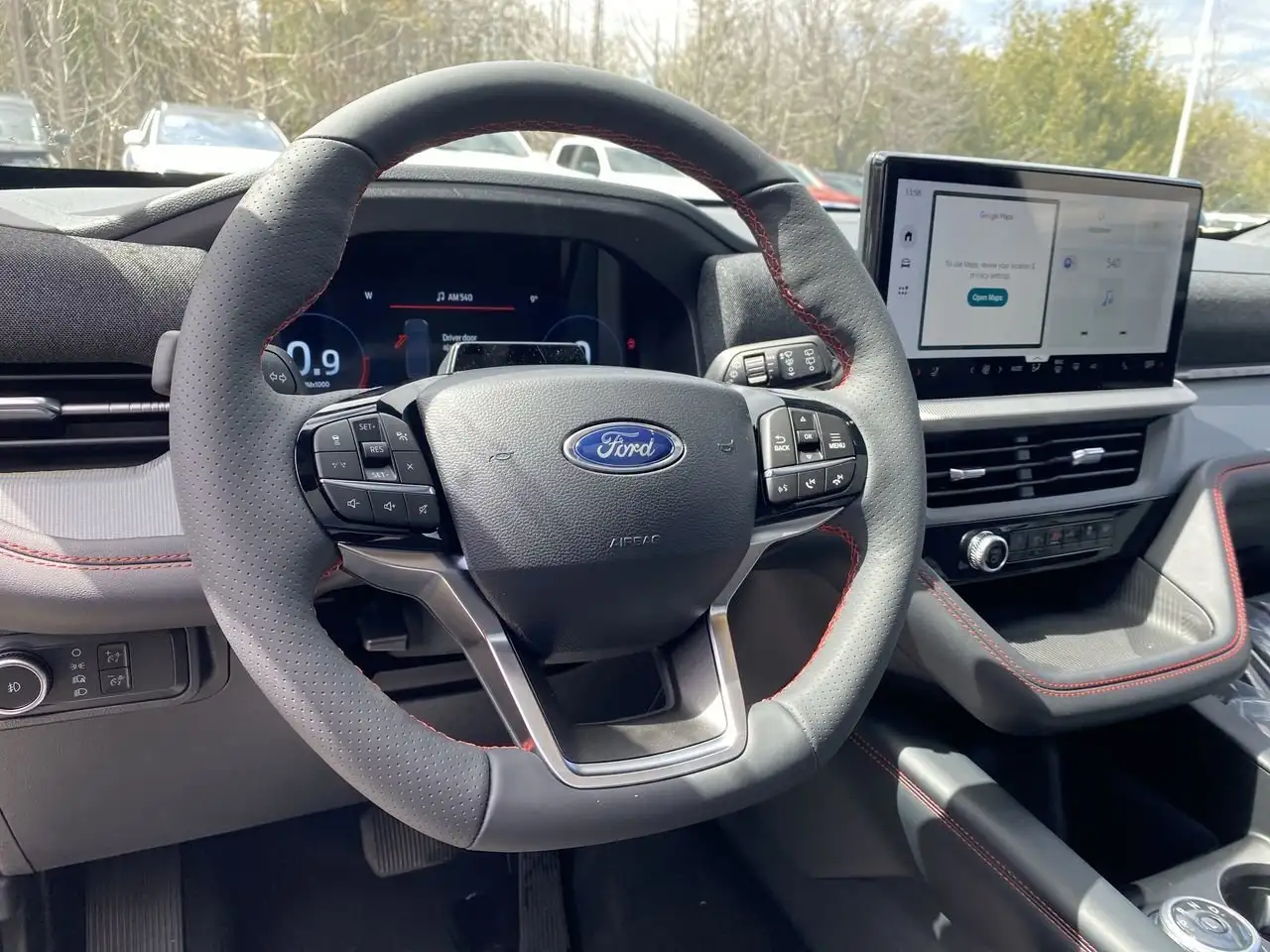 Ford Explorer снимка Ford Explorer